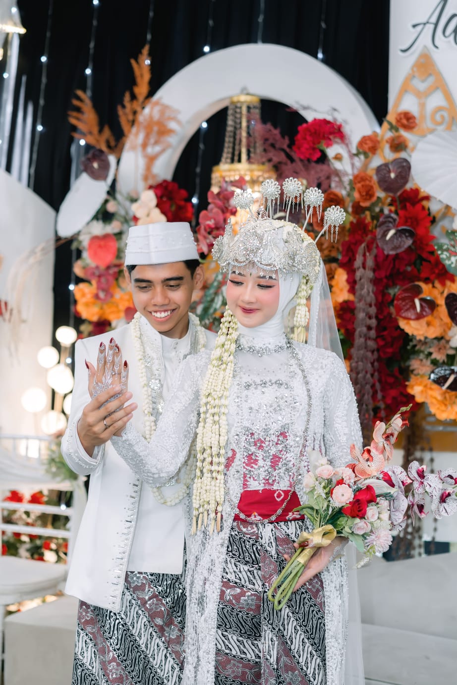 Paket Couple Adat